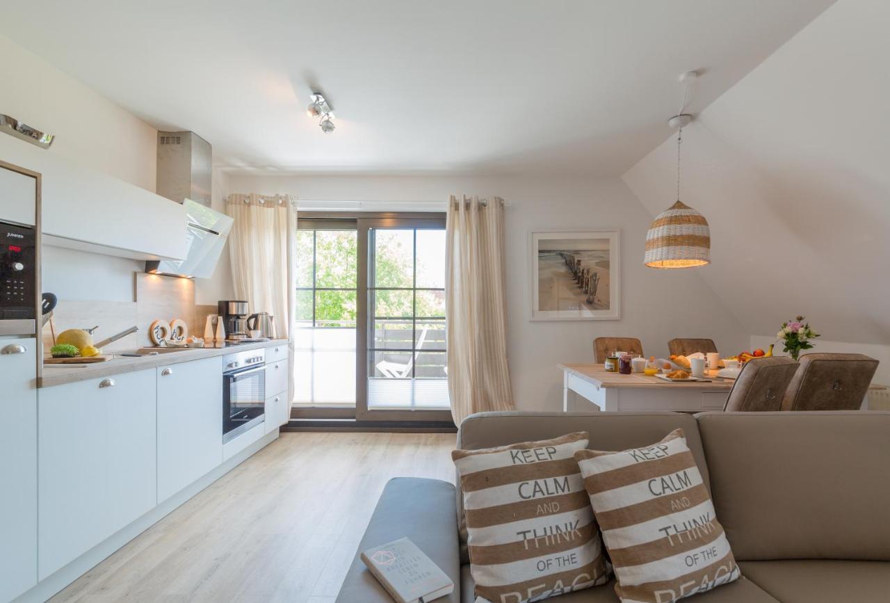 Ferienwohnungen Haus Am Strand Zingst Exteriör bild