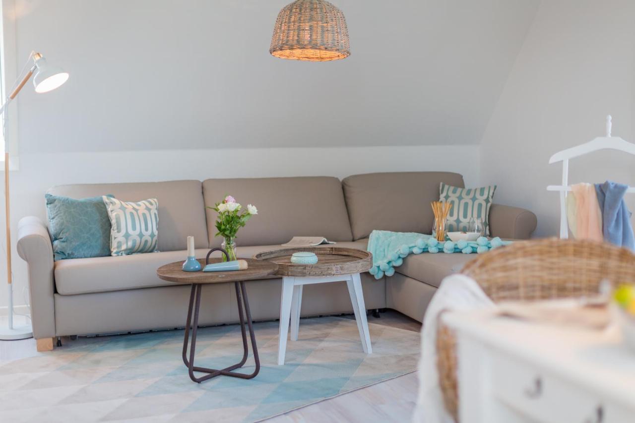 Ferienwohnungen Haus Am Strand Zingst Exteriör bild